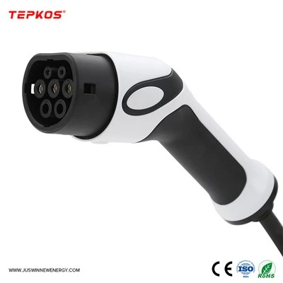 Conector de încărcare de tip 2